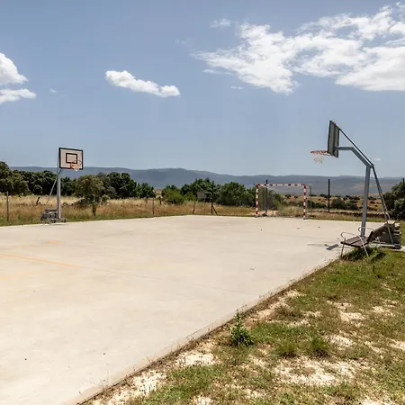 Casa Rural El Viejo Almacen, Proximo A Segovia, 6 Personas Landhaus Losana de Piron