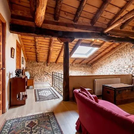Landhaus Casa Rural El Viejo Almacen, Proximo A Segovia, 6 Personas *