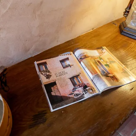 Casa Rural El Viejo Almacen, Proximo A Segovia, 6 Personas Landhaus Losana de Piron