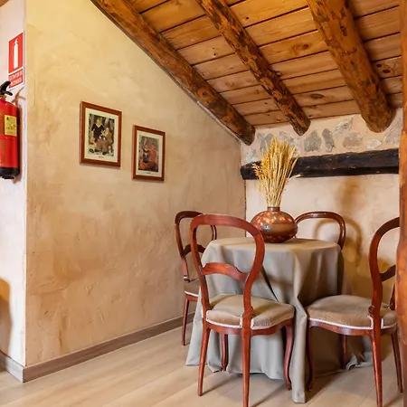 Casa Rural El Viejo Almacen, Proximo A Segovia, 6 Personas Landhaus