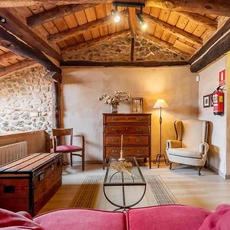 Casa Rural El Viejo Almacen, Proximo A Segovia, 6 Personas