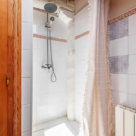 Casa Rural El Viejo Almacen, Proximo A Segovia, 6 Personas