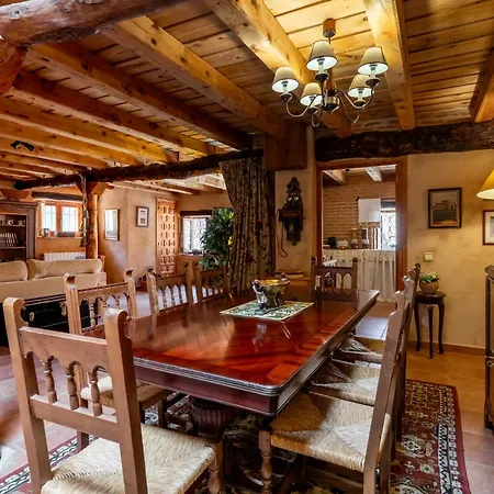 Landhaus Casa Rural El Viejo Almacen, Proximo A Segovia, 6 Personas