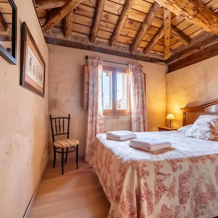 Casa Rural El Viejo Almacen, Proximo A Segovia, 6 Personas