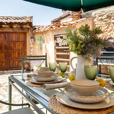 Casa Rural El Viejo Almacen, Proximo A Segovia, 6 Personas Landhaus
