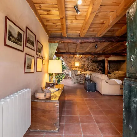 Landhaus Casa Rural El Viejo Almacen, Proximo A Segovia, 6 Personas Losana de Piron