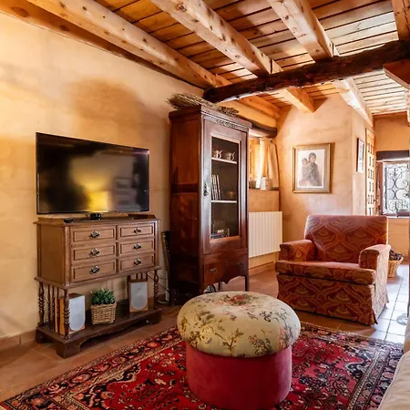 Casa Rural El Viejo Almacen, Proximo A Segovia, 6 Personas Landhaus *