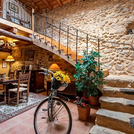 Landhaus Casa Rural El Viejo Almacen, Proximo A Segovia, 6 Personas Losana de Piron